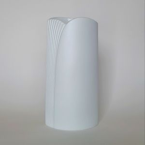 🥀Vintage AK Kaiser Porcelain Vase